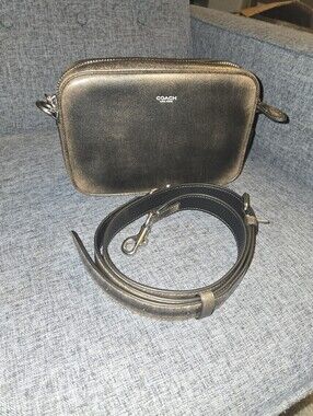 Coach Radio Camera Bag In Loved Leather